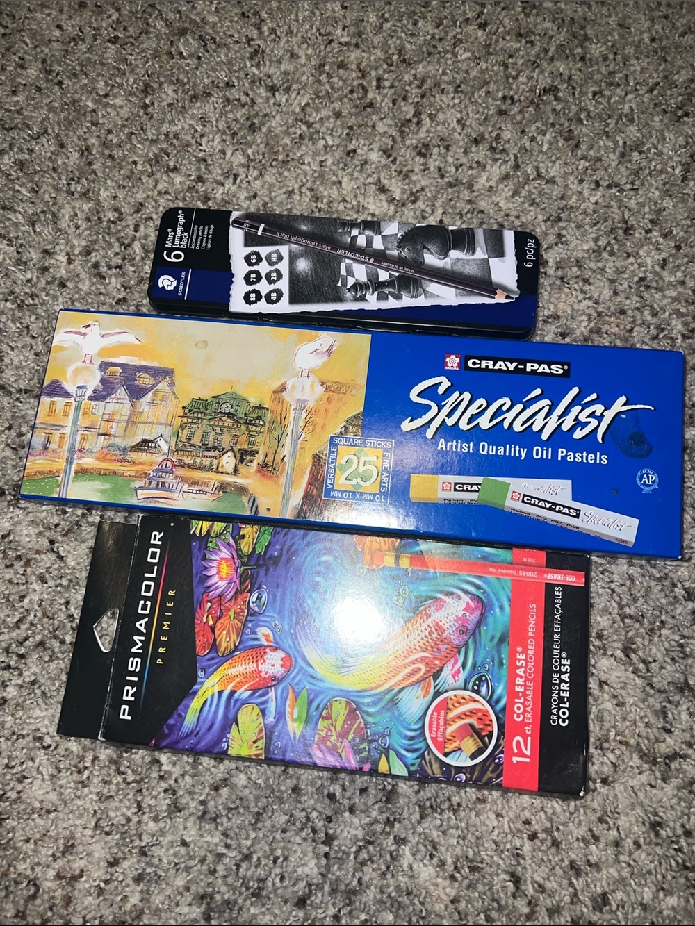 Artist Grade supplies lot, oil pastels, prismacolor, Mars Lumograph
